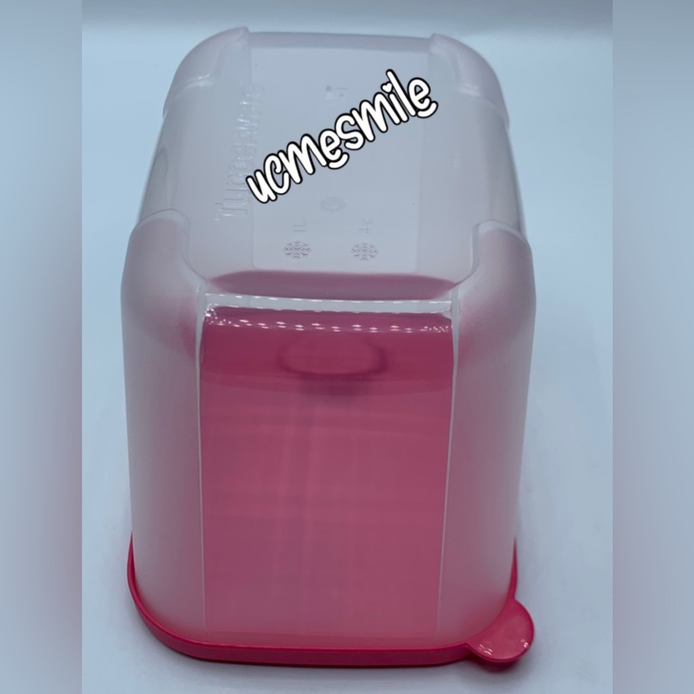 Tupperware FreezeSmart Rectangular Freezer Storage Container Set - Picture 4 of 7